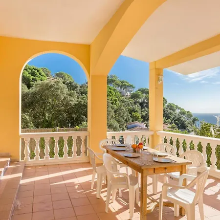 Cor - * Льорет-де-Мар